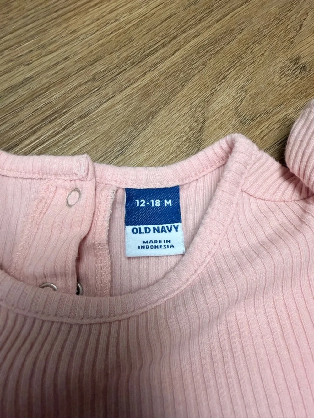 Old Navy Baby Girl Pink Ribbed Bubble Romper 12-18M Flutter Sleeve Summer Outfit